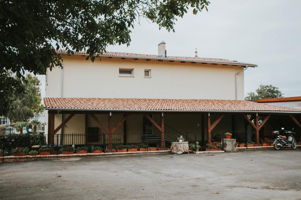 Szep Kert Vendeghaz Hotel Szekszárd Exterior foto